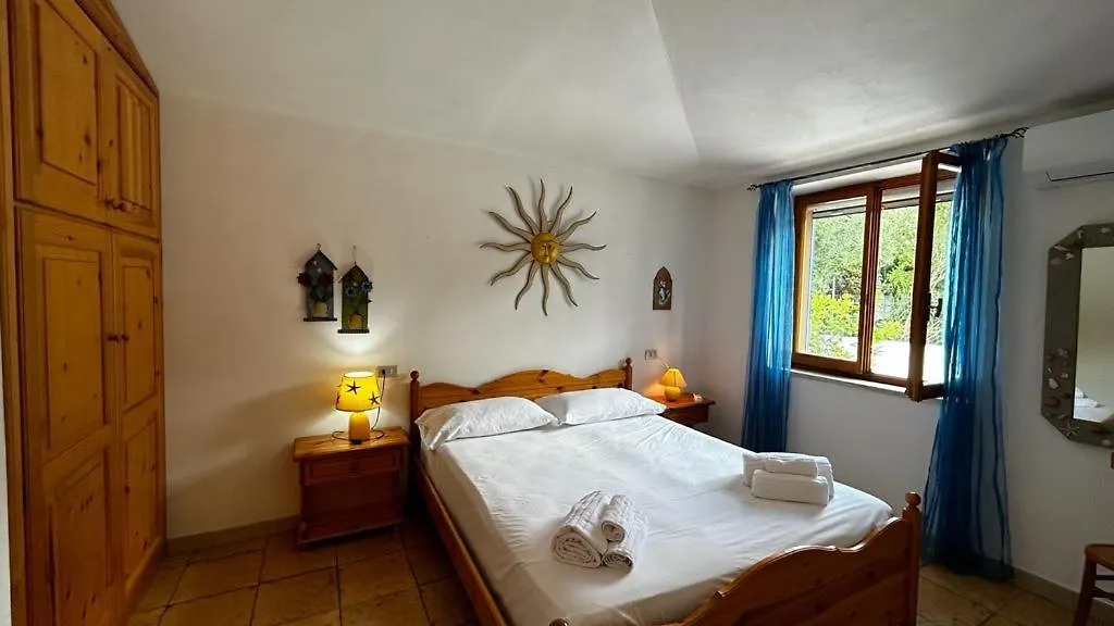 圣特奥多罗Casa Mare Sardegna 1公寓 0*, 圣特奥多罗